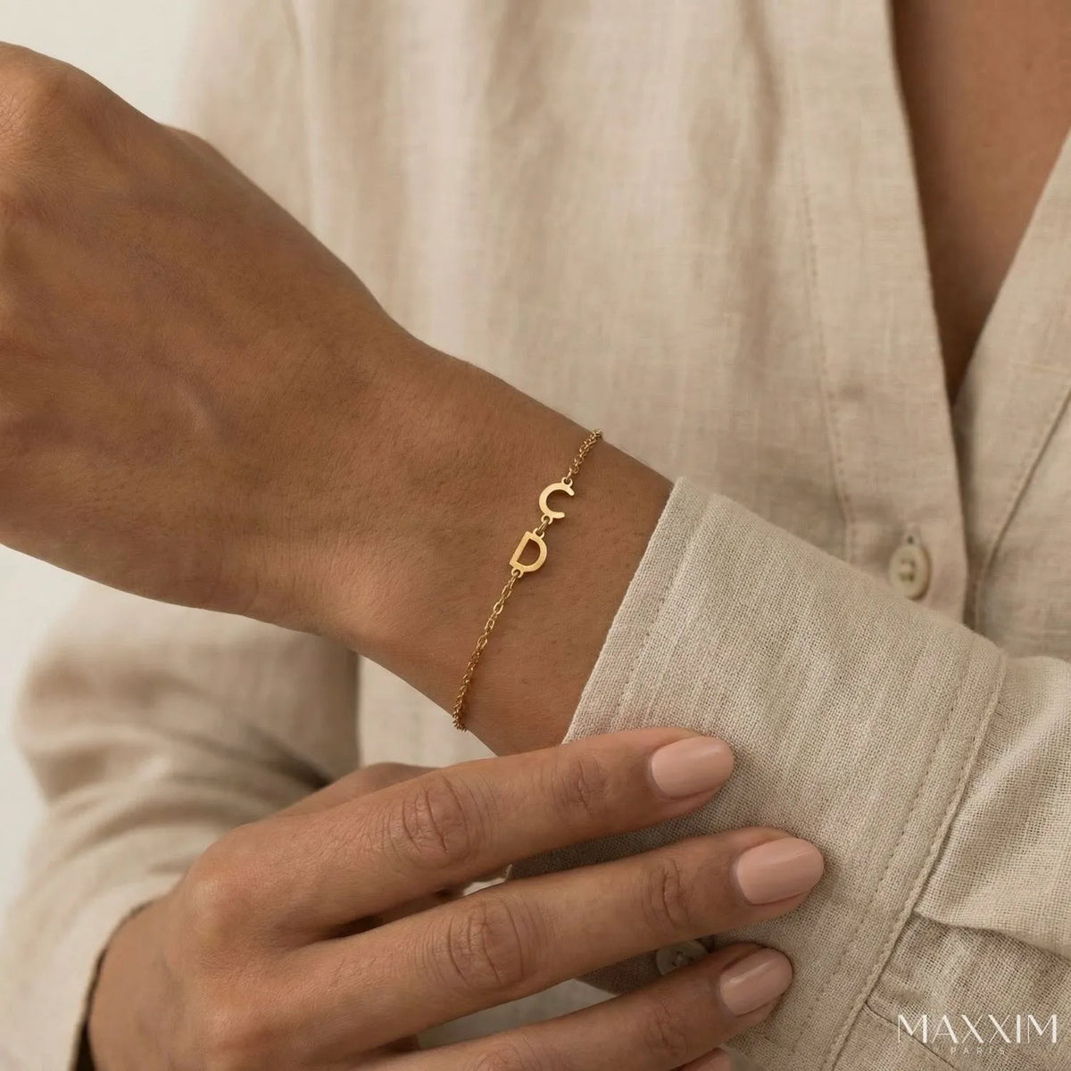 SIDEWAYS ARMBAND