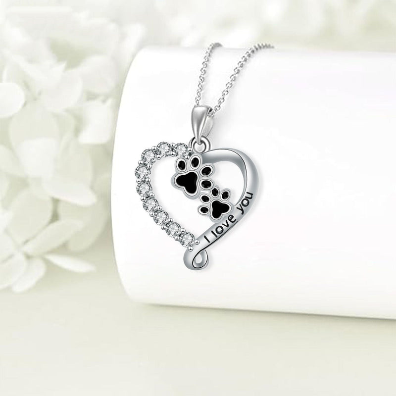 Heart-shaped Pendant Paw Necklace