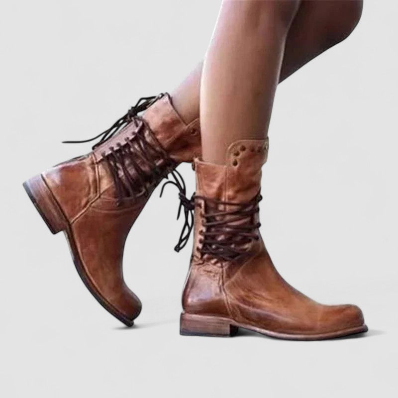 Mae | Bottines à lacets cloutées