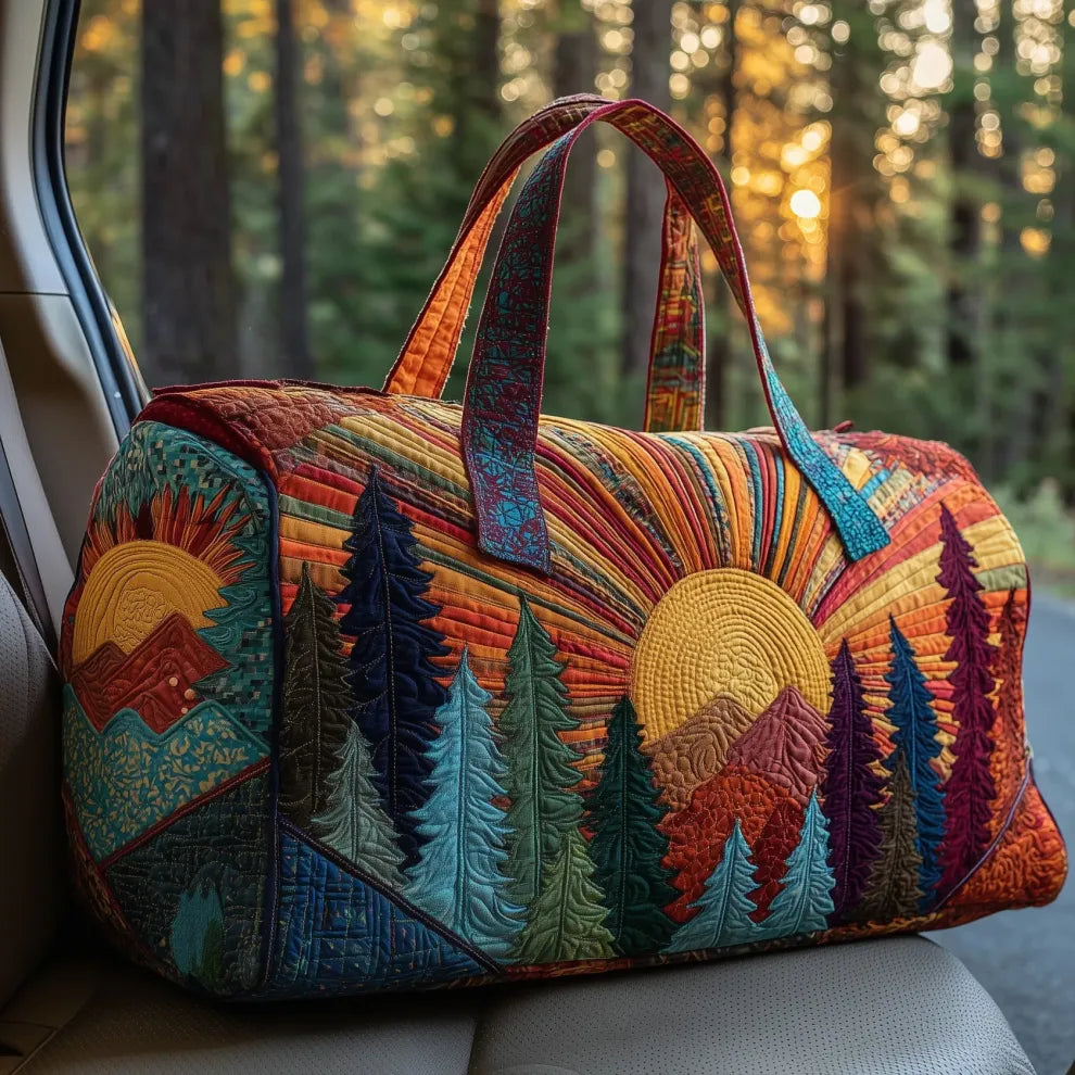 Alice | Sac de voyage matelassé au coucher de soleil sur les pins