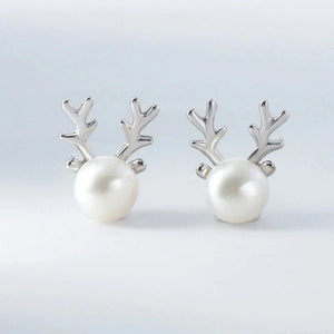 Reindeer Pearl Stud Earrings