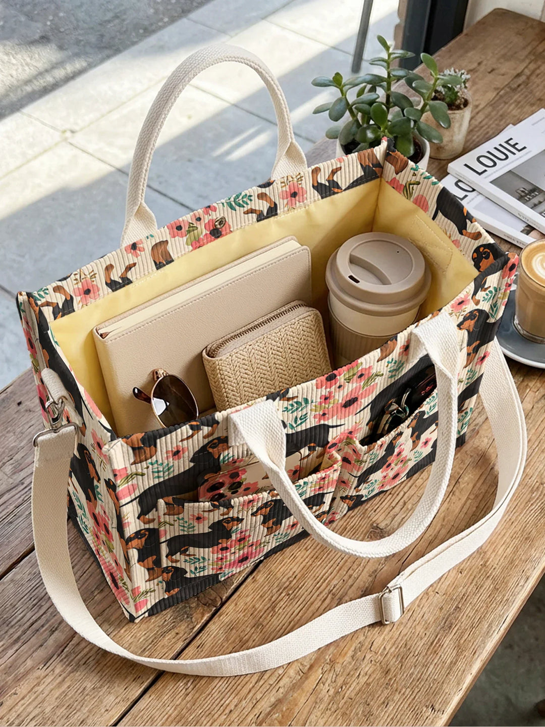 Dolly le Teckel Fleuri | Sac cabas en velours côtelé