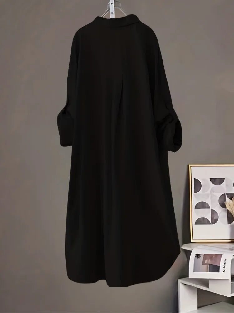 Bobbi Noir | Chemise longue boutonnée