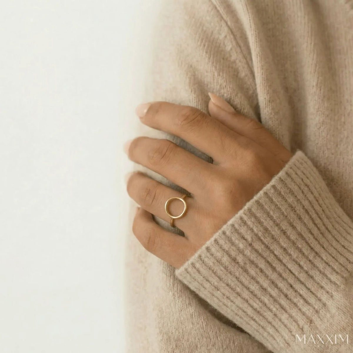 TAYLOR RING