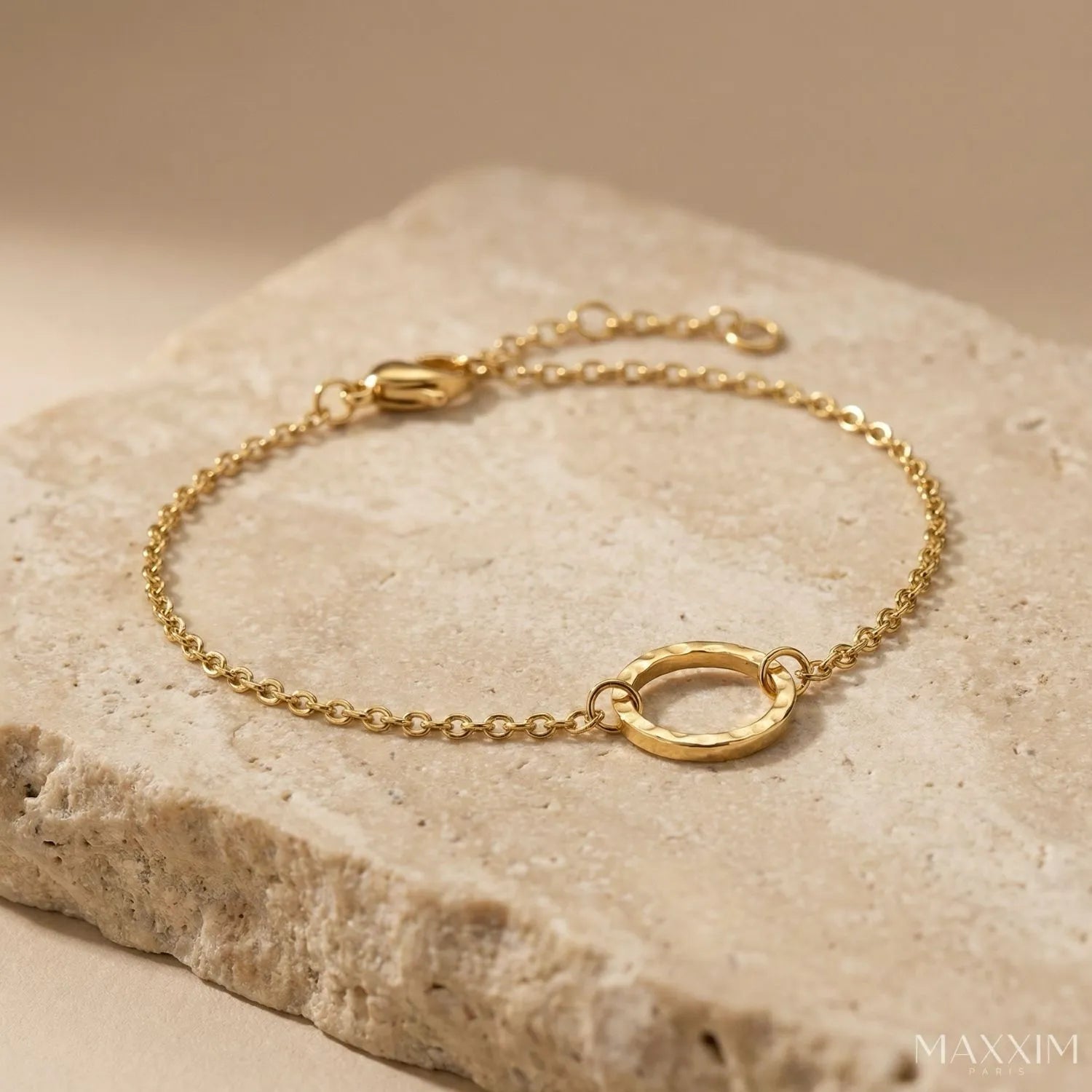 TAYLOR ARMBAND