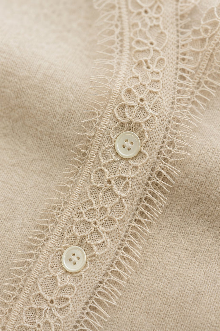Aurora | Cardigan à détails en dentelle