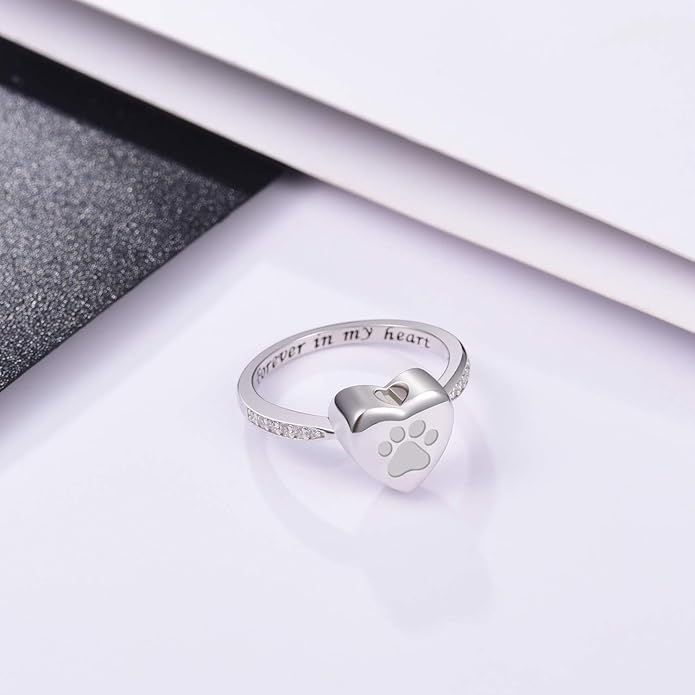 Bague urne avec empreinte de patte et cœur – Bijou funéraire pour animal de compagnie